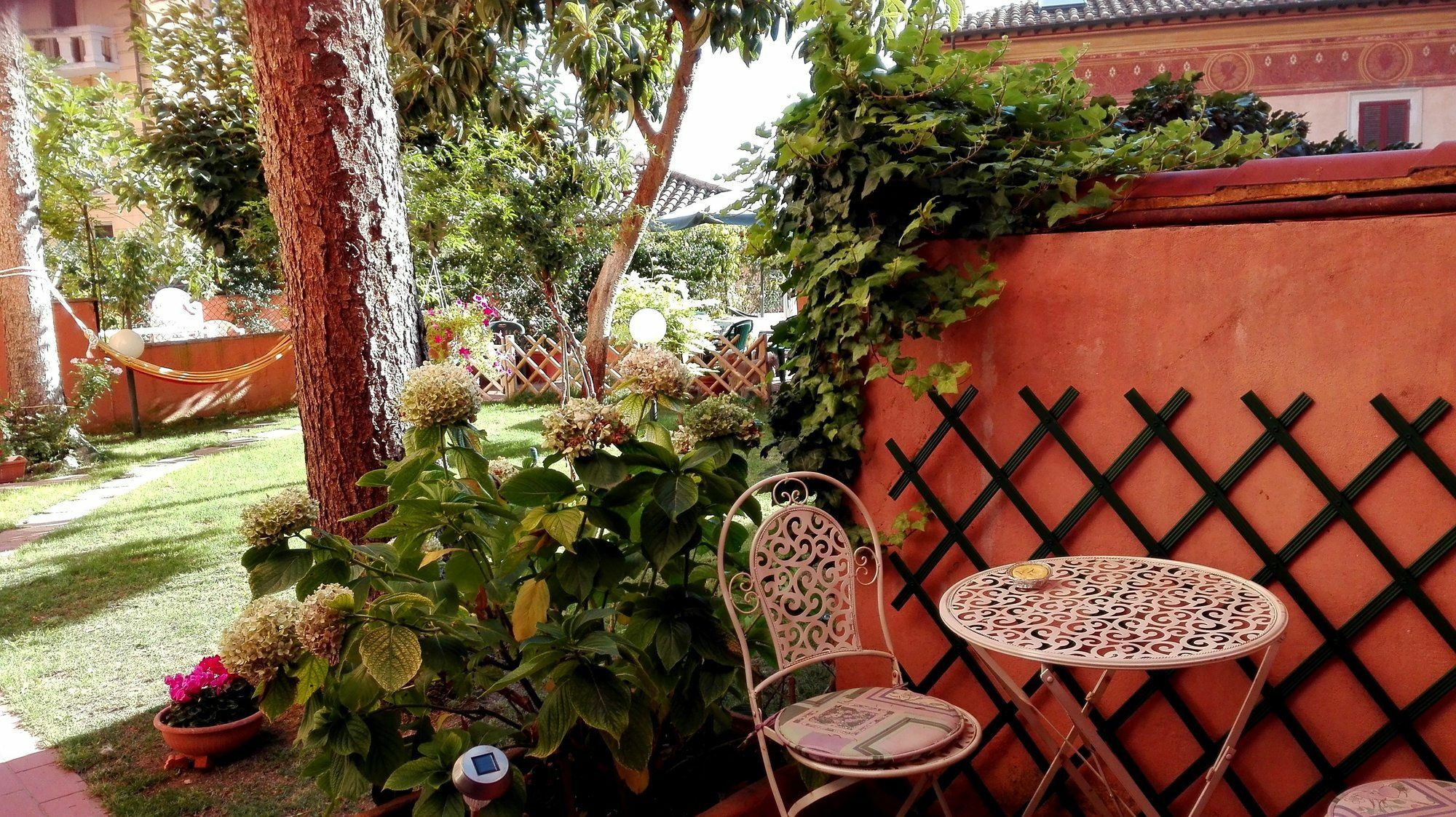 Al Giardino Di Alice Bed and Breakfast Perugia Buitenkant foto